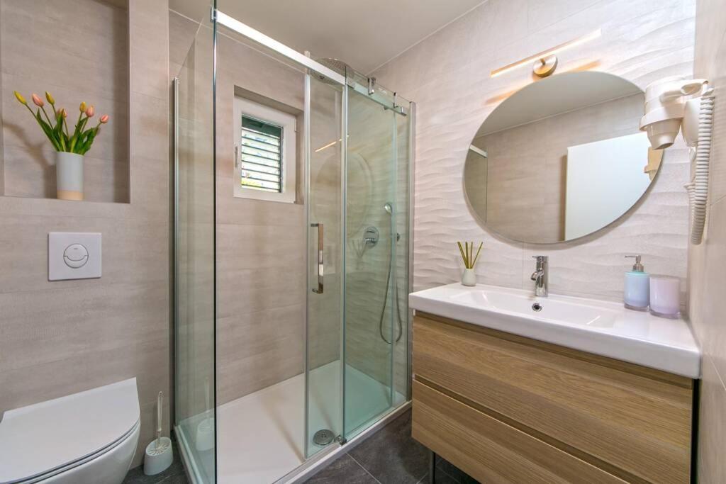 Apartman Macan Brela Εξωτερικό φωτογραφία